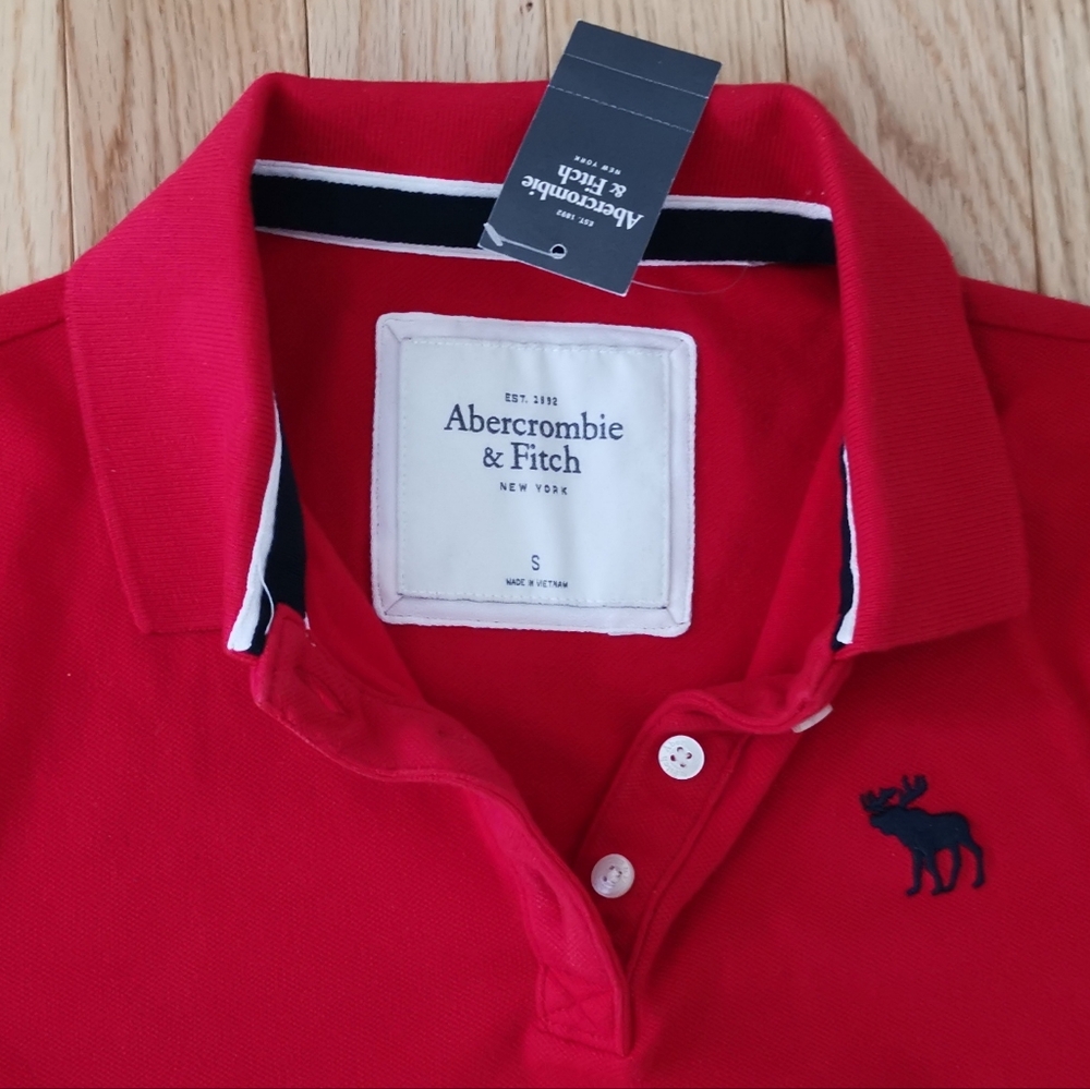 NWT Vintage Women Abercrombie & Fitch Red Polo Shirt Top Blouse Tee Slim Fit